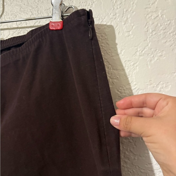 Eileen Fisher Capri Pants in Brown Medium - Picture 4 of 6